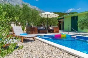 Holiday Home Sanja - Makarska