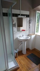 Hotels Chez Baratier : Chambre Double avec Salle de Bains Privative