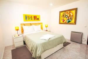 Dii Beach House - Moradia bi-familiar com piscina aquecida