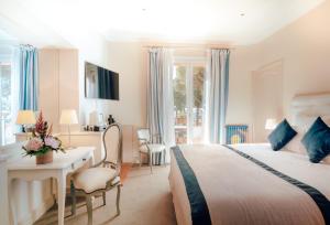 Hotels Ermitage de l'Oasis & Spa - Cannes Mandelieu : photos des chambres