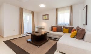 Marina Residence - Ostro 313 by Locap Group