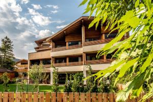 Mysciliar Apartment Sky I