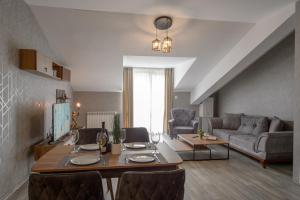 Luxury 2-bedroom apartment by Studenets Center by Flat Mаnager