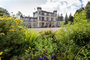 Melville Castle hotel, 
Edinburgh, United Kingdom.
The photo picture quality can be
variable. We apologize if the
quality is of an unacceptable
level.