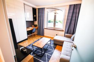 Nowolipki Studio, City Center Skyline View - WarsawStay