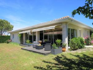 Maisons de vacances Holiday Home La Foret - RES100 by Interhome : photos des chambres