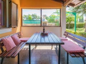 Holiday Home Nikolina by Interhome