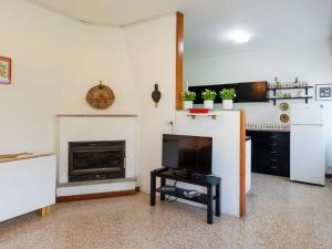 Apartment Gelsomino - CCO115 by Interhome