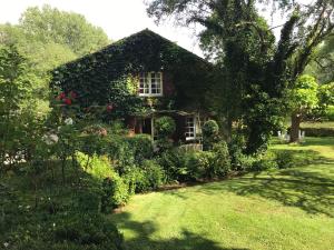 B&B / Chambres d'hotes Bed & Breakfast Le Moulin Neuf : photos des chambres