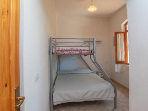 Apartment Alloggio B by Interhome img7