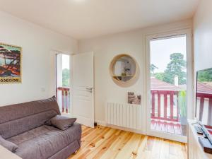 Apartment la Pergola-1 by Interhome