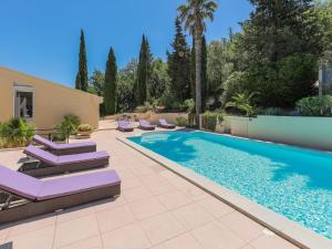 Maisons de vacances Holiday Home Villa Les Toscanes by Interhome : photos des chambres