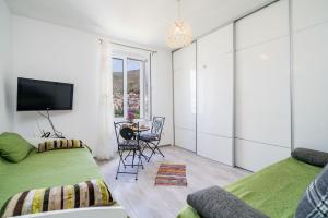 Apartment Luka 