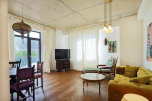 HousArt Plaza Apartment 20