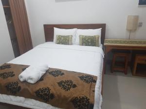 Phòng Đôi Loại Sang (Deluxe Double Room)