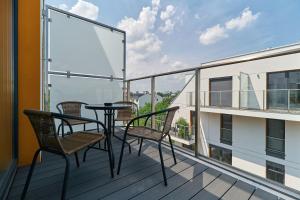 Villa Nova Lux Apartment Wrocław Kowale by Noclegi Renters