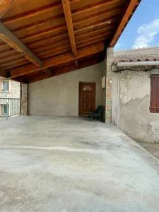 GIte place République - Bouleternère