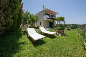 Hilltop Villa Kontomari - Kipárissos