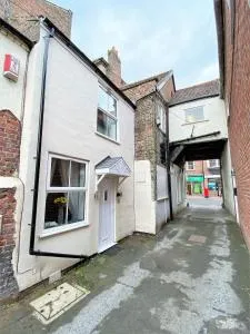 Hidden Gem Cottage, Driffield - Tibthorpe