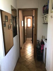 Chambre climatisée avec sdb privée dans une villa avec piscine ouverte davril à mi octobre
