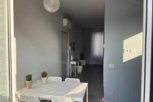 Central River Apartment