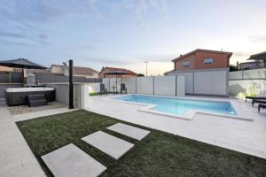 Casa Tara Three-Bedroom Holiday Home