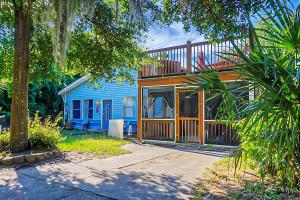 Three Bedroom House room in Southern Exposure