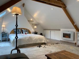 Maisons d'hotes A 2 heures de Paris, Loft Romantique de 55 m2 en pleine nature entre campagne et mer : photos des chambres