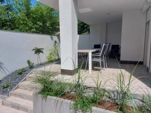 Apartament z dużym tarasem