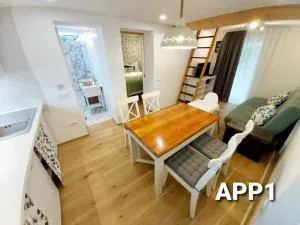 Alpine Village Home - Jereka