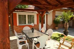 Pálma Apartman - Nădab