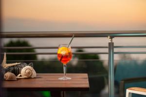 Sunset Studios - Suites with Seaview & Back Side Apartements