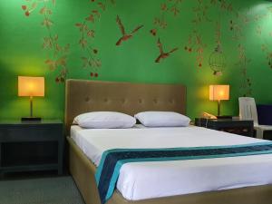 Riverview Resort and Conference Center