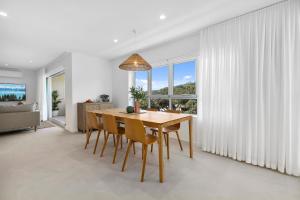 Portofino 8 - Beachfront 3 Bedroom Penthouse