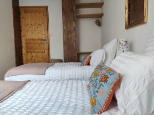 Appartements La Source Du Pre Masset : photos des chambres