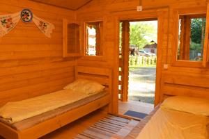 Căbănuțe Izbândiș