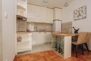 Apartments Viva Oliva