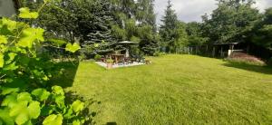 Kwatery u Jarka z ogrodem i parkingiem