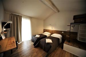 Deluxe Doppel-/Zweibettzimmer