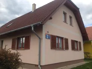 Gerti Haus - Csepreg