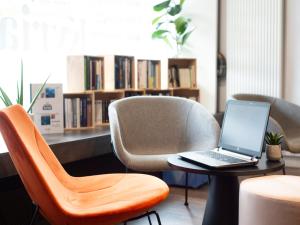 Hotels Kyriad Hotel Clermont Ferrand Centre : photos des chambres