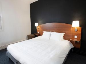 Hotels Kyriad Hotel Clermont Ferrand Centre : photos des chambres