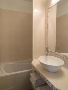 Hotels Hotel l'Amandiere : photos des chambres