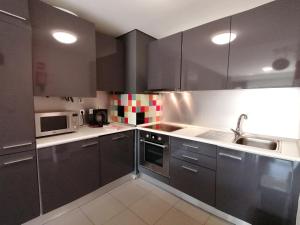 Paraiso Sol Rocha Luxurious beach apartment