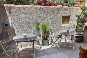 Appartements Studio tout confort, terrasse, calme Moustiers #7 : photos des chambres