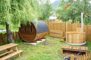 Maisons de vacances Gite La Source sauna jardin wi-fi : photos des chambres