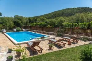 Holiday home Srdašce - Slivno