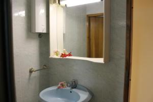 Studio with Terrace and Sea View room in Solar Apartments