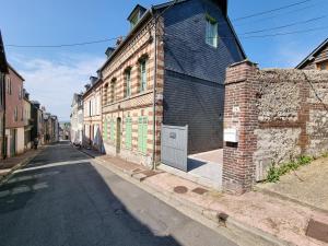 Maisons de vacances Maison Saint Leonard : photos des chambres