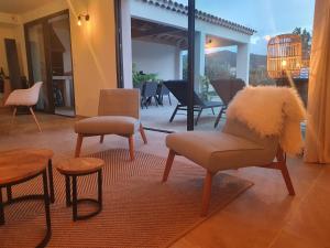 Onze Villa in Provence, Mont Ventoux, New Luxury Villa, Private Pool, Stunning views, Outdoor Kitchen, Big Green Egg